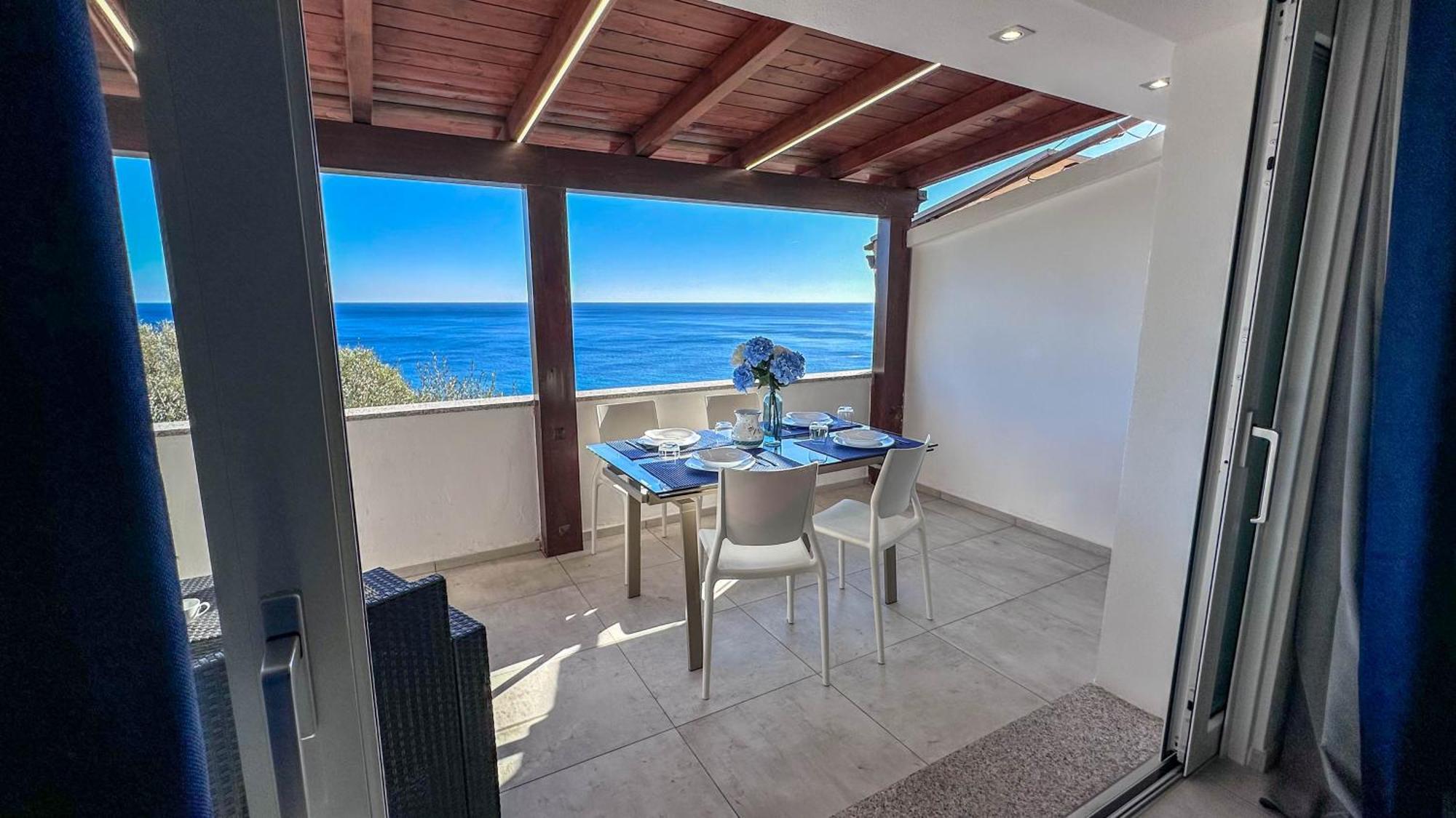 칼라고노네 Mama House Con Vista Mare 아파트 외부 사진
